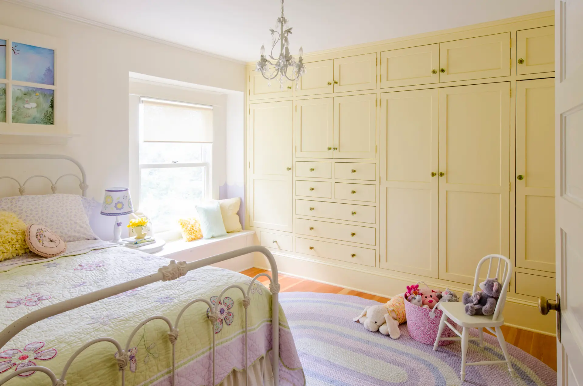 Kid's bedroom